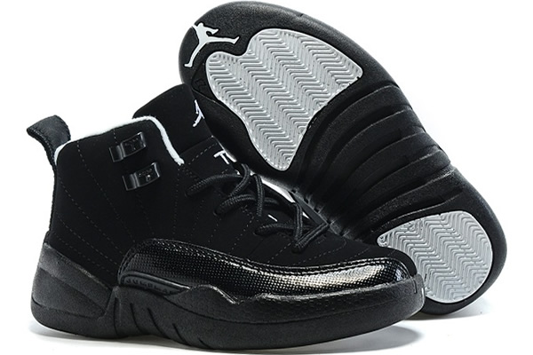 Kids Jordan 12-012